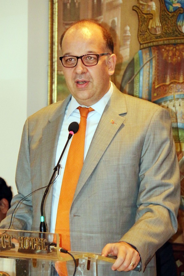 Murat M. Onart (Turkish Consul)